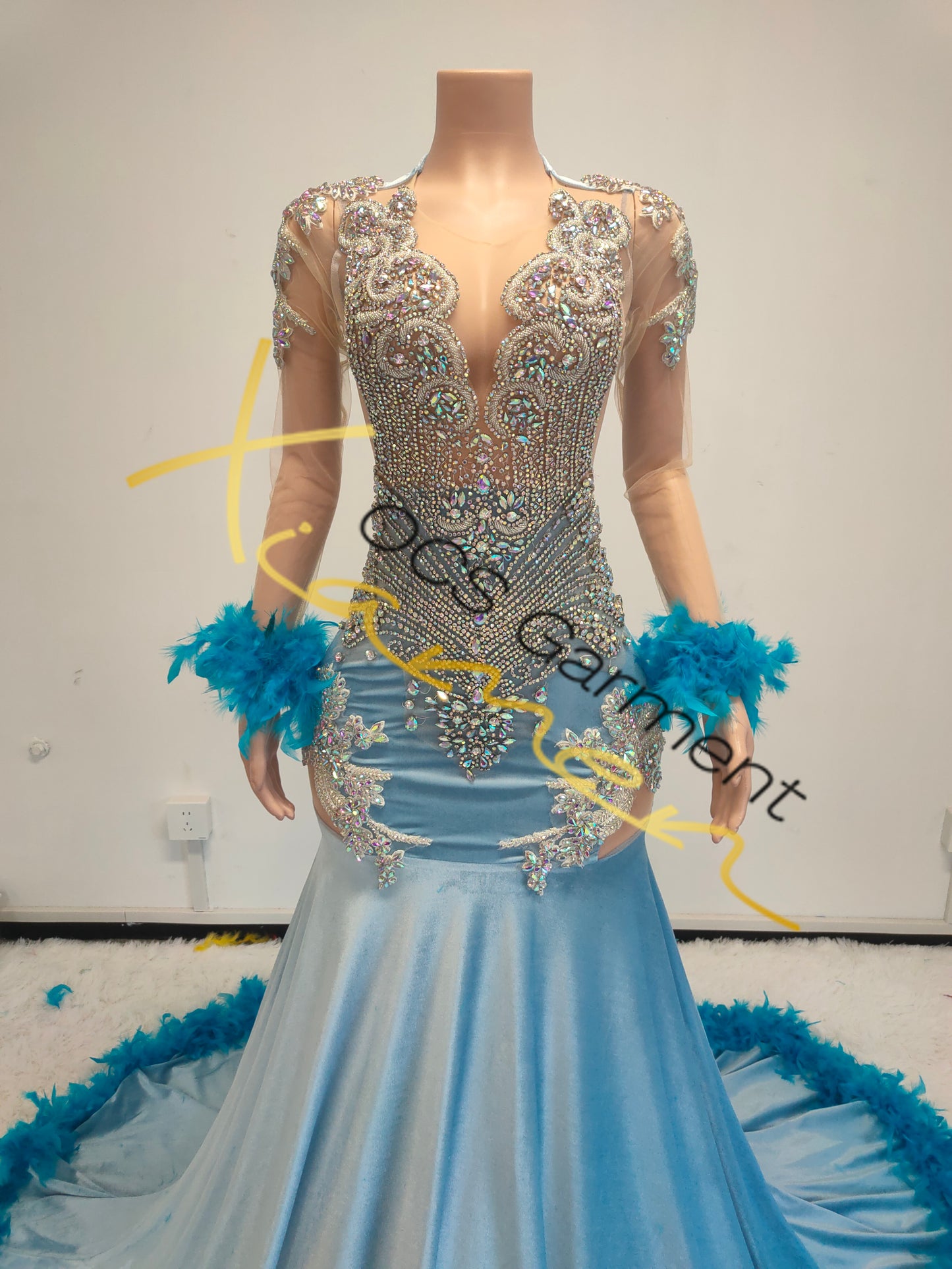 CAROLINA PROM DRESS DESIGNS(Blue)