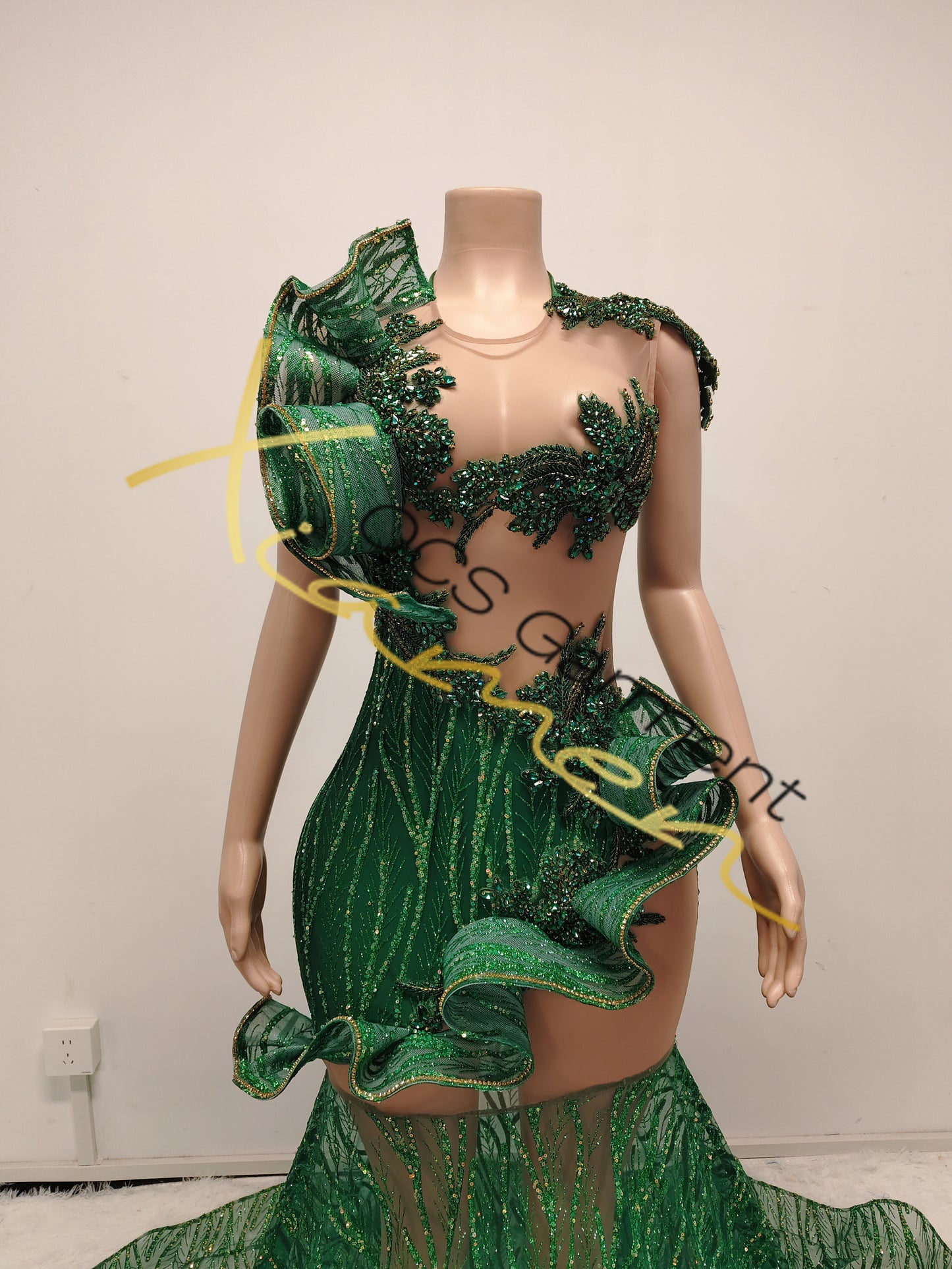 BRENDA PROM DRESS DESIGN