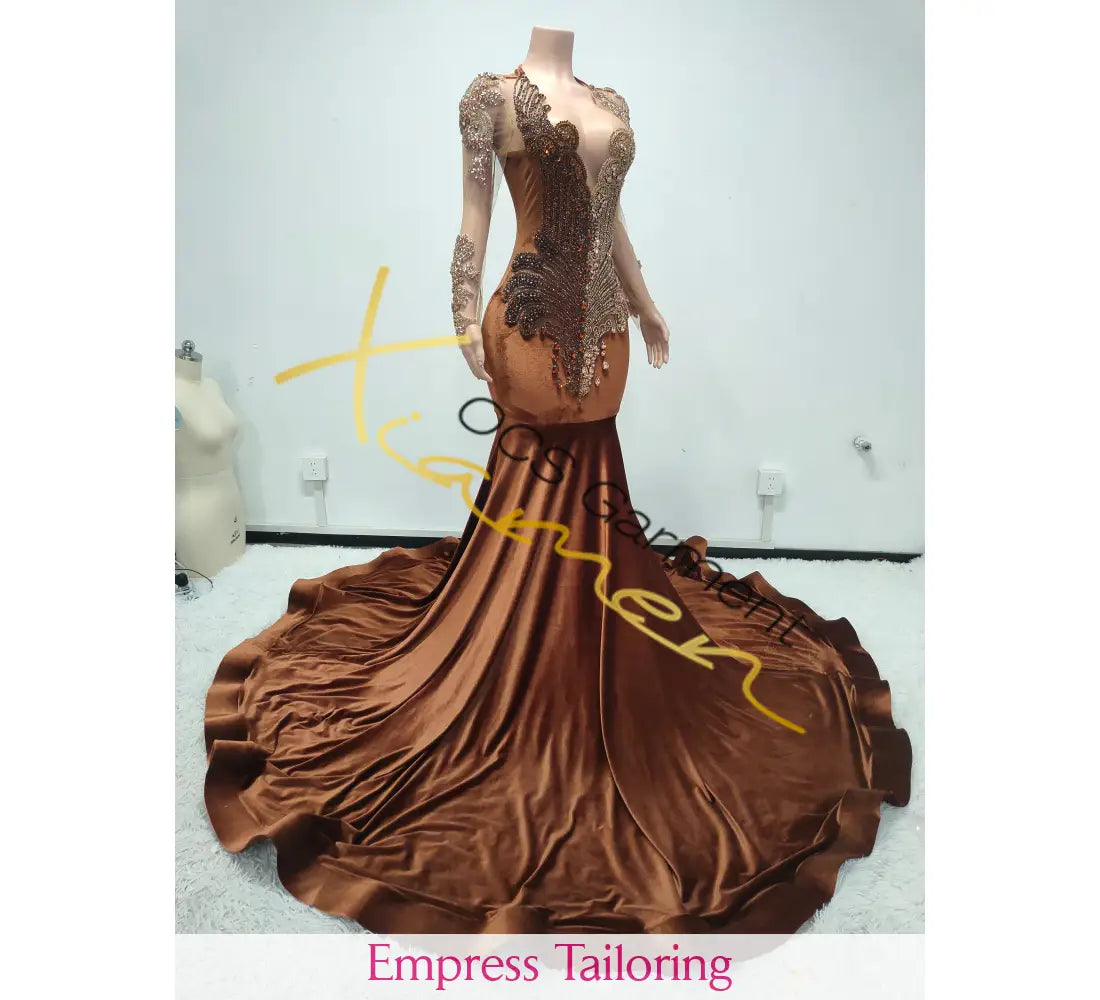 Queen Rhianno Design Prom Dress